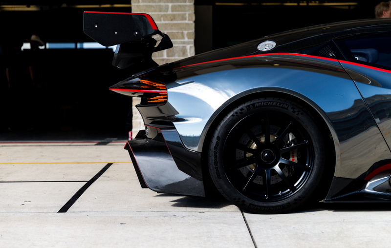 Illustration for article titled Behold The Unfathomably Gorgeous Spectacle Of An Aston Martin Vulcan Track Day